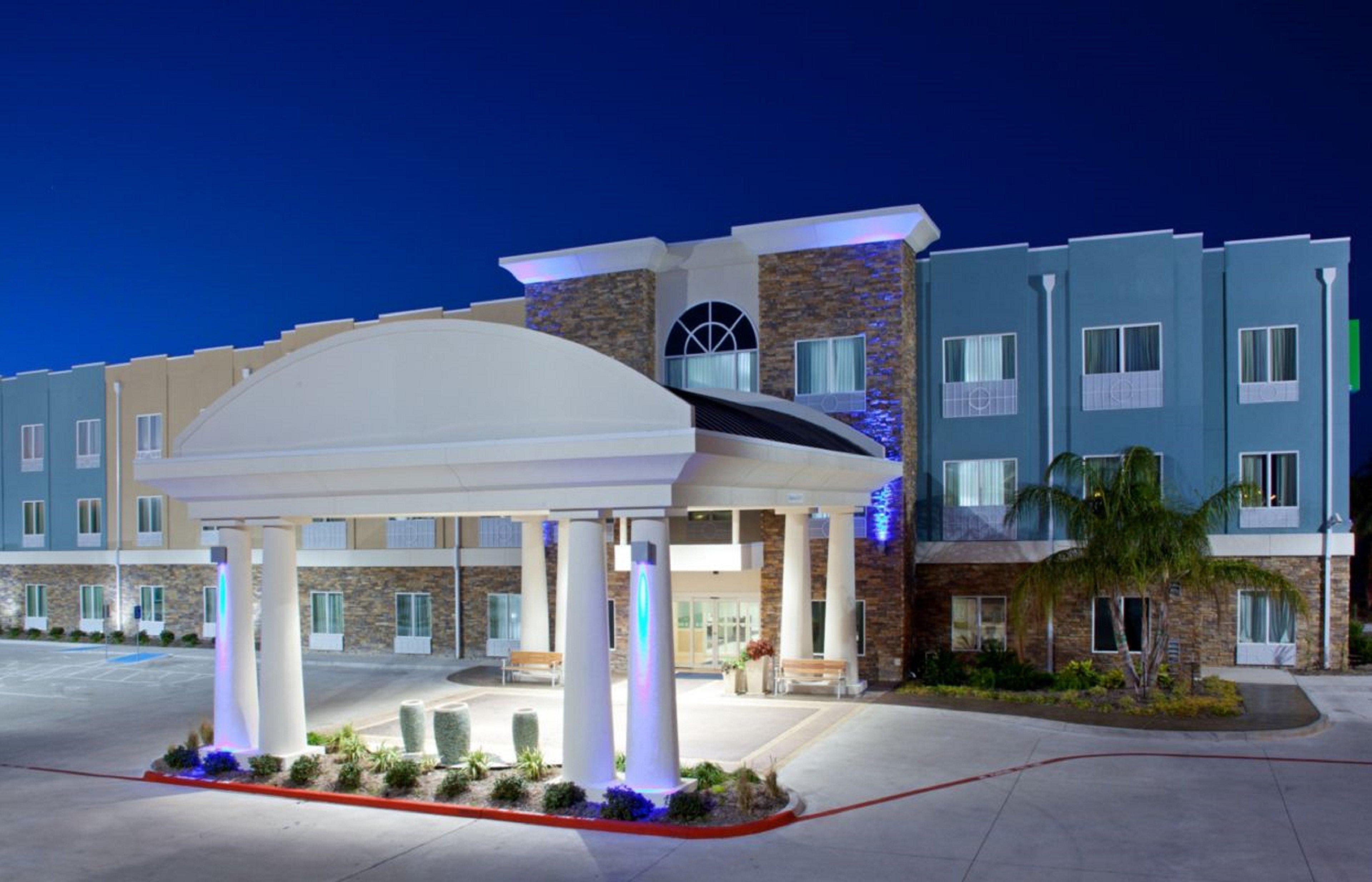 Holiday Inn Express & Suites Rockport - Bay View By Ihg Exterior photo
