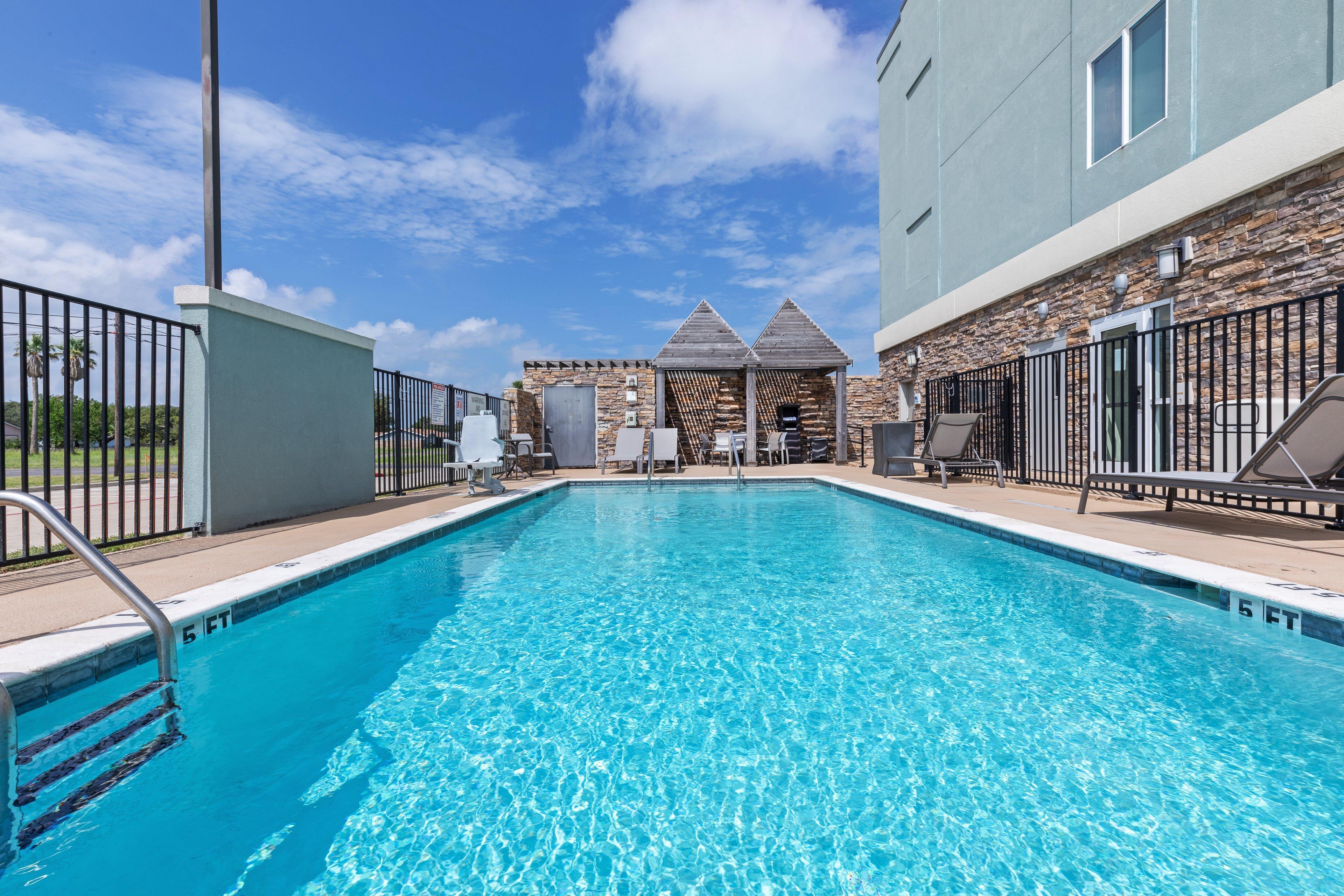 Holiday Inn Express & Suites Rockport - Bay View By Ihg Exterior photo